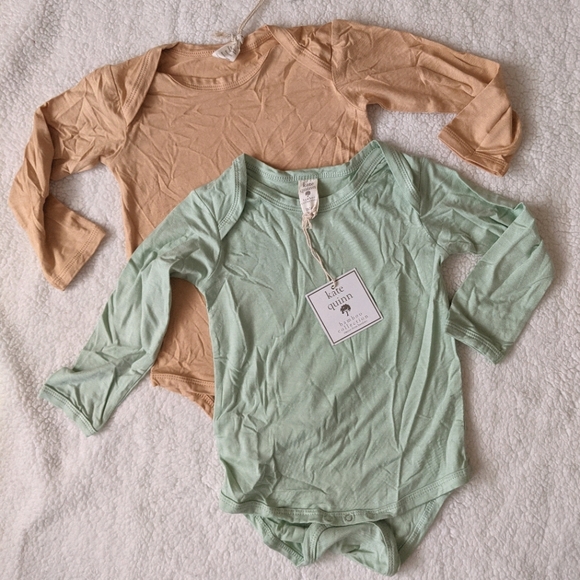 kate quinn Other - Kate Quinn long sleeve bodysuit 18-24 months (x2)